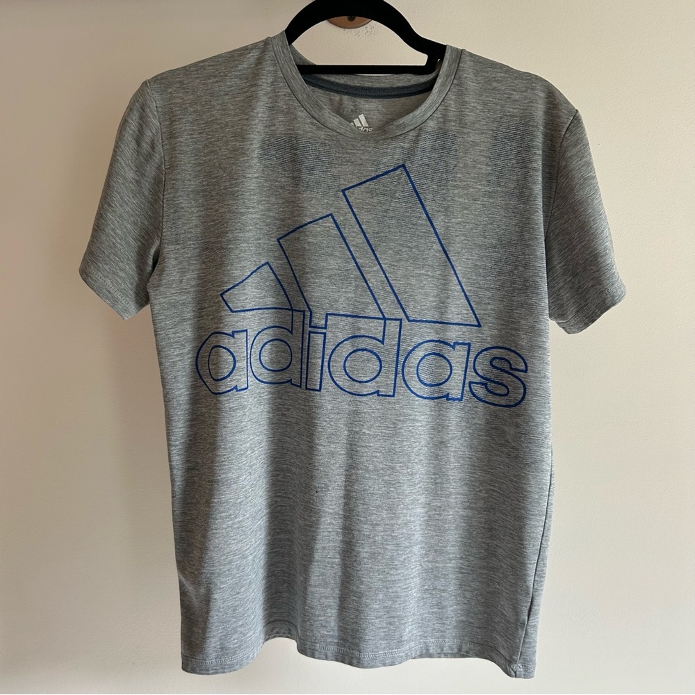 Adidas Boys‎ Statement Badge Of Sport T-Shirt, Med Grey Heather, Large
